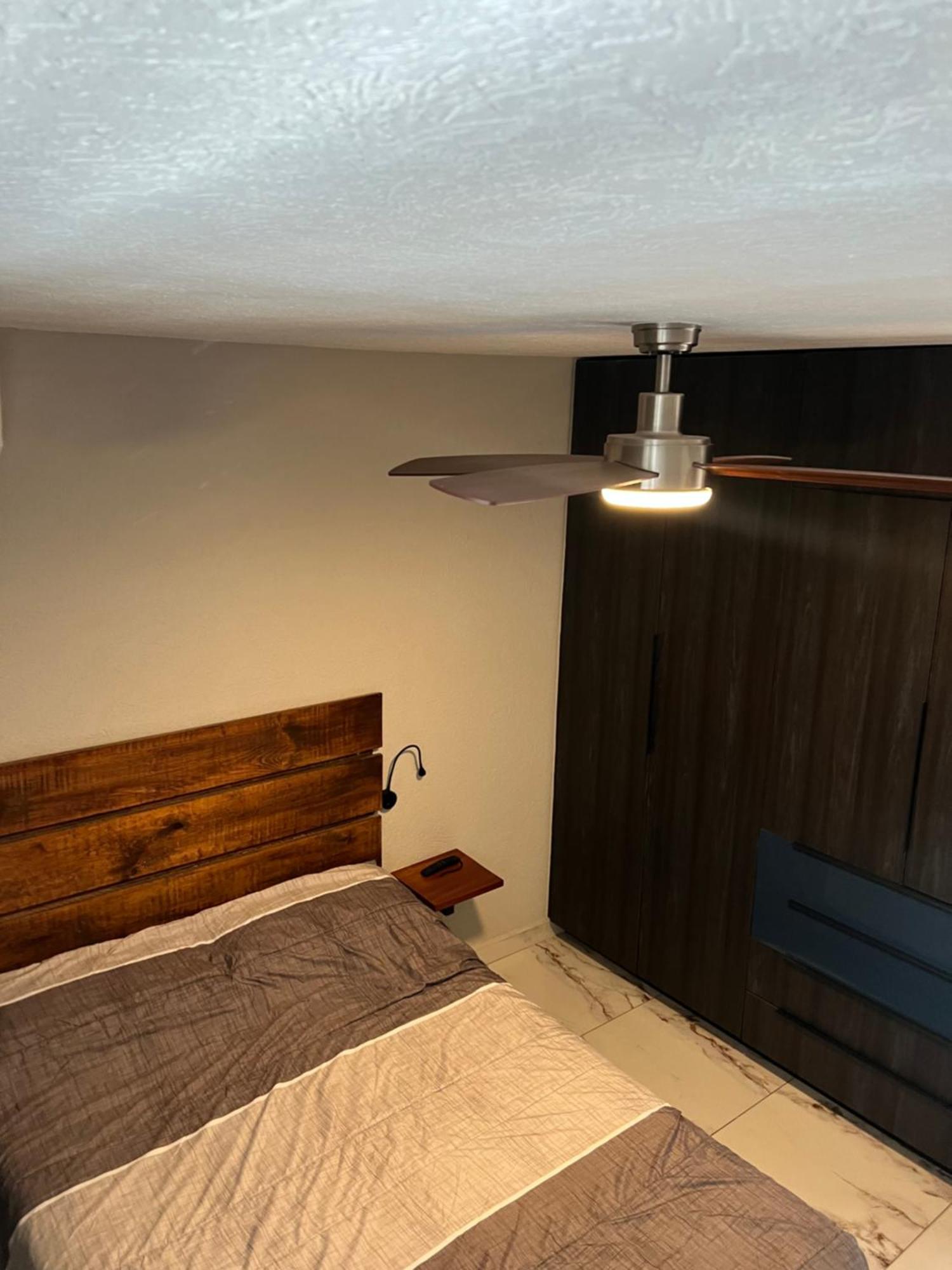 Moderna Y Hermosa Casa Zapopan Сasa de vacaciones Guadalajara