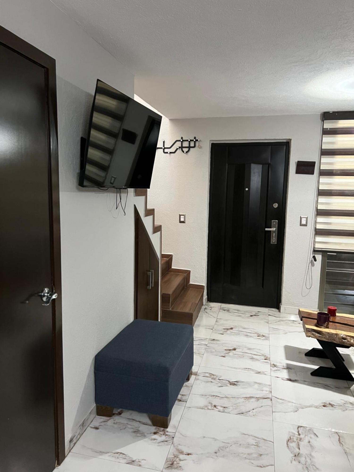 Сasa de vacaciones Moderna Y Hermosa Casa Zapopan Guadalajara