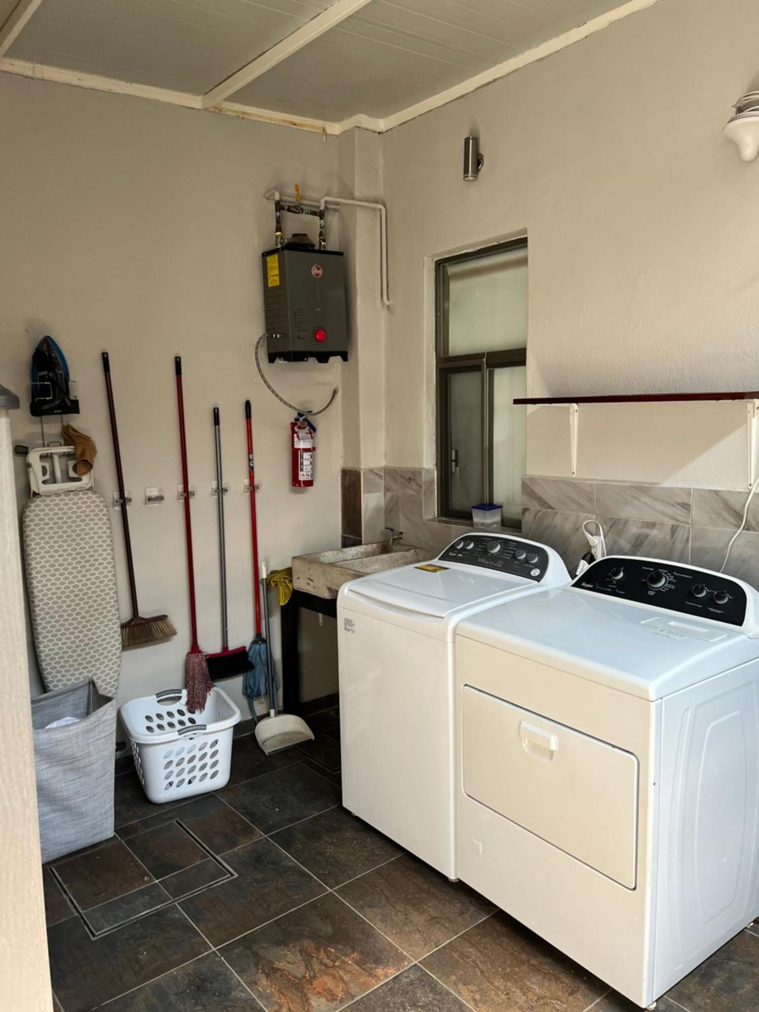 Сasa de vacaciones Moderna Y Hermosa Casa Zapopan *