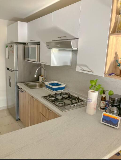 Acogedor Departamento Moderno Y Centrico En Gdl