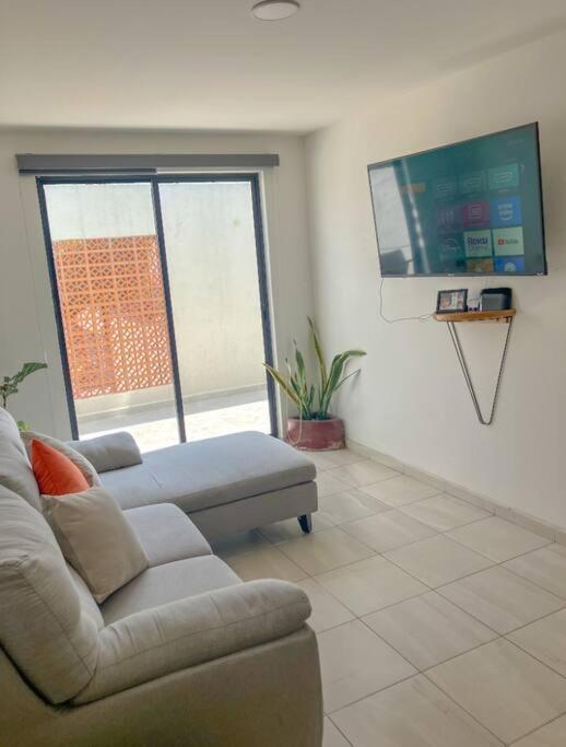 Acogedor Departamento Moderno Y Centrico En Gdl