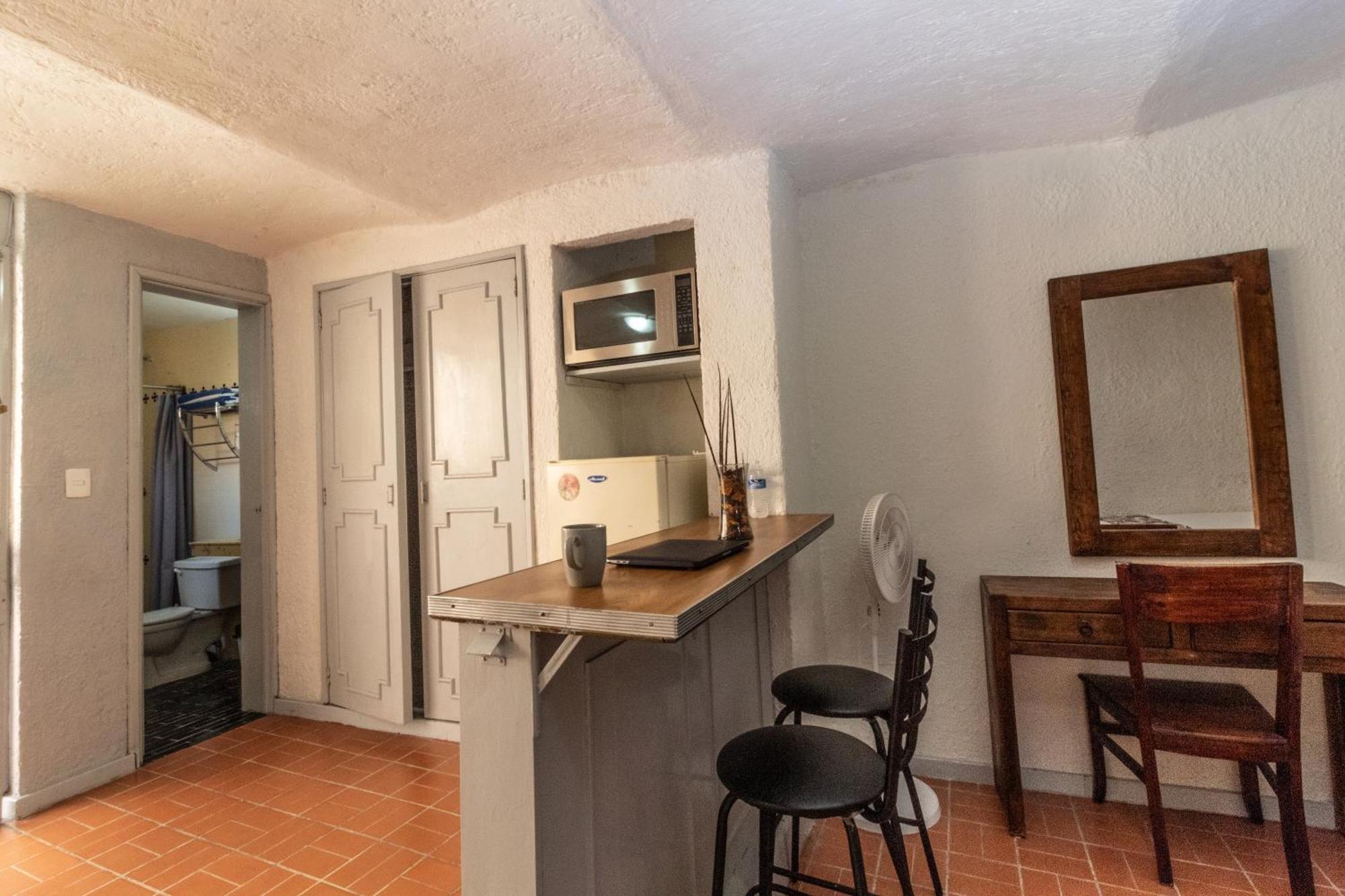 Apartamento Estudio De Dos Camas Centrico En Chapalita 13 *