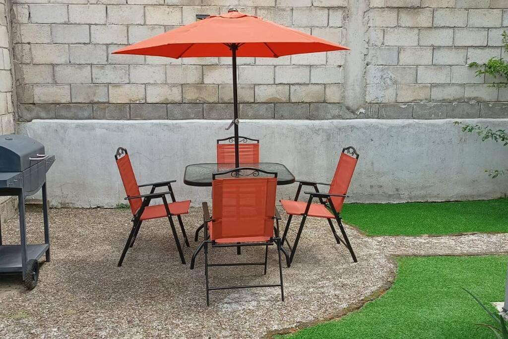 Depto Planta Baja Con Patio *