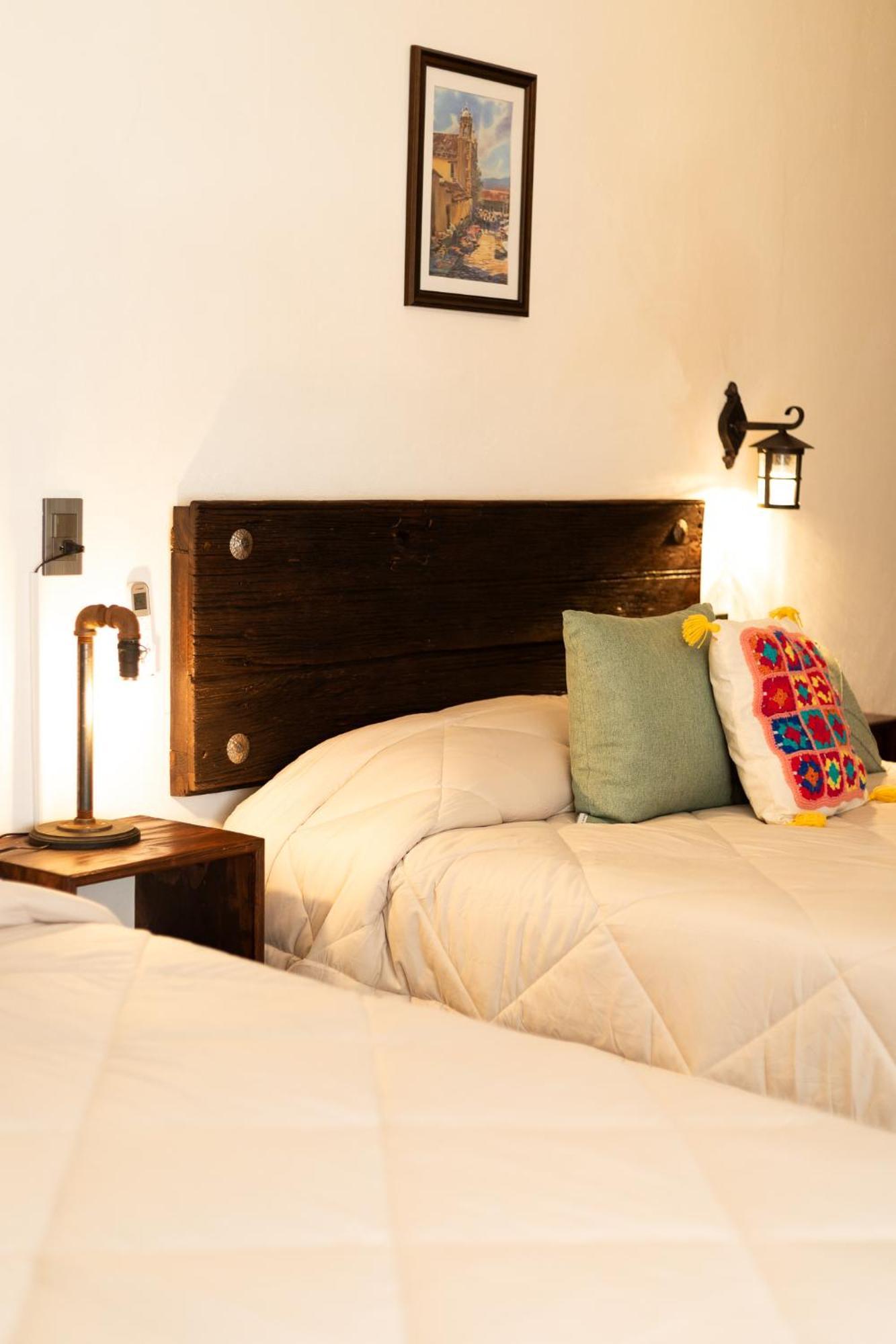 Homestay Casa De -la Abadia De San Pedro