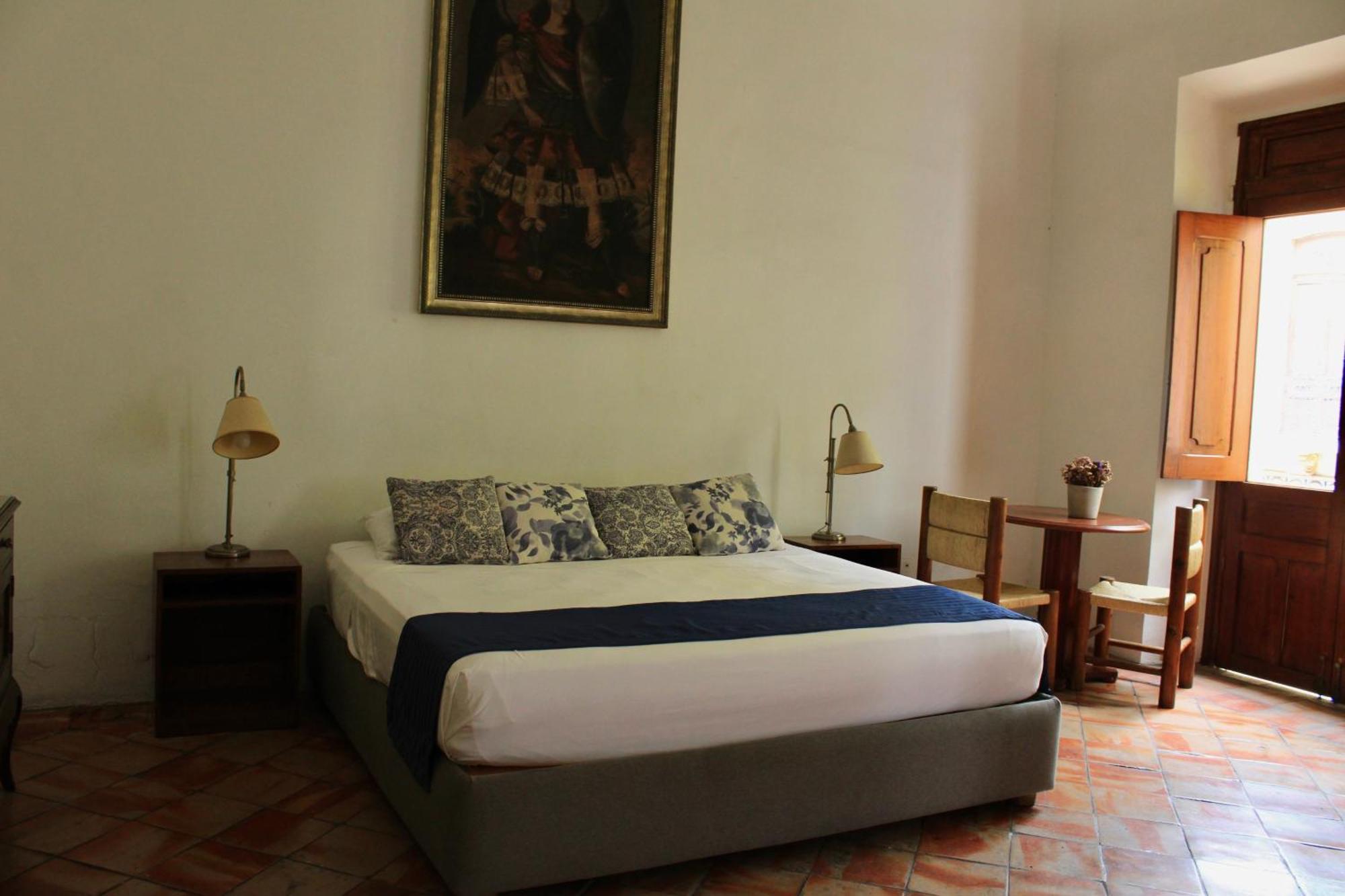 Casa Araiza, Centro De