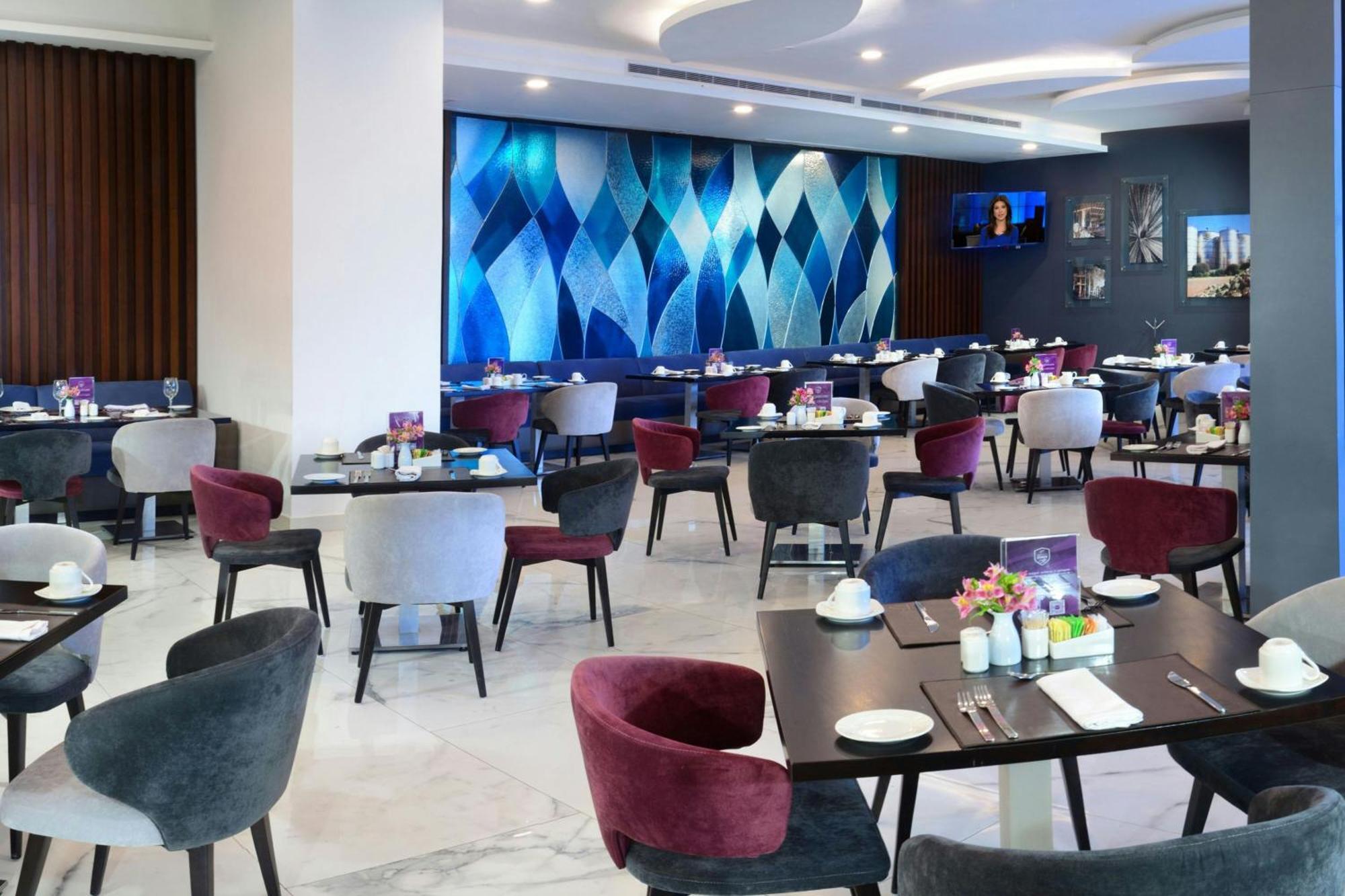 Hs Hotsson Country Club Hotel 4*
