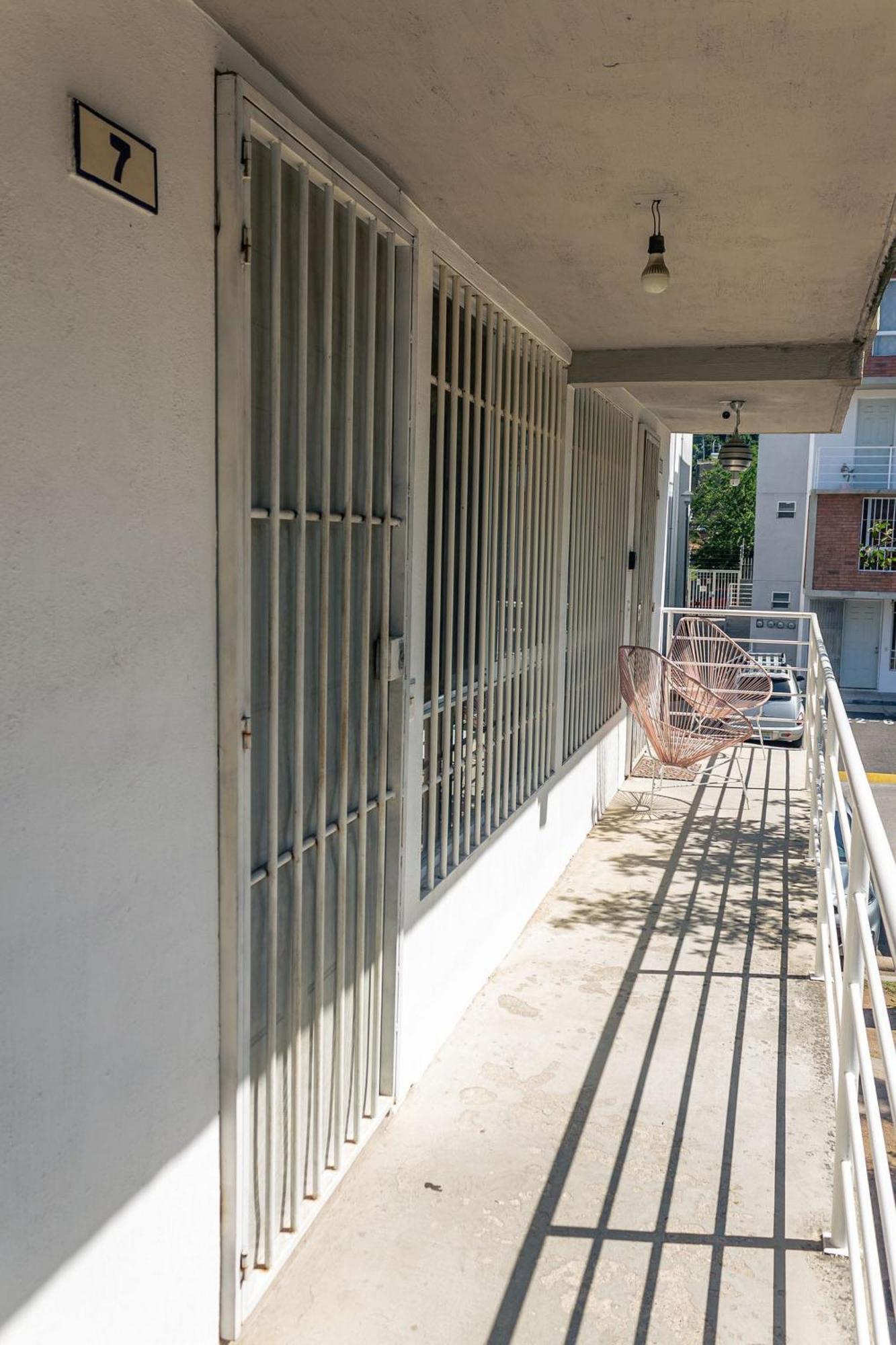 Departamento Cerca De Zoologico Y Estadio Jalisco Apartamento *