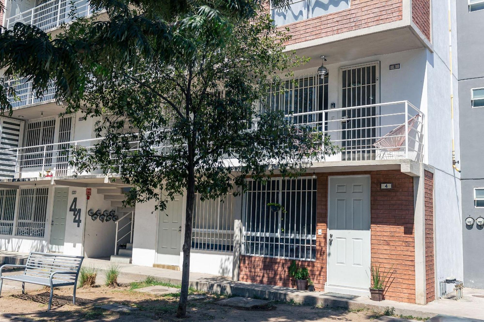 Departamento Cerca De Zoologico Y Estadio Jalisco *