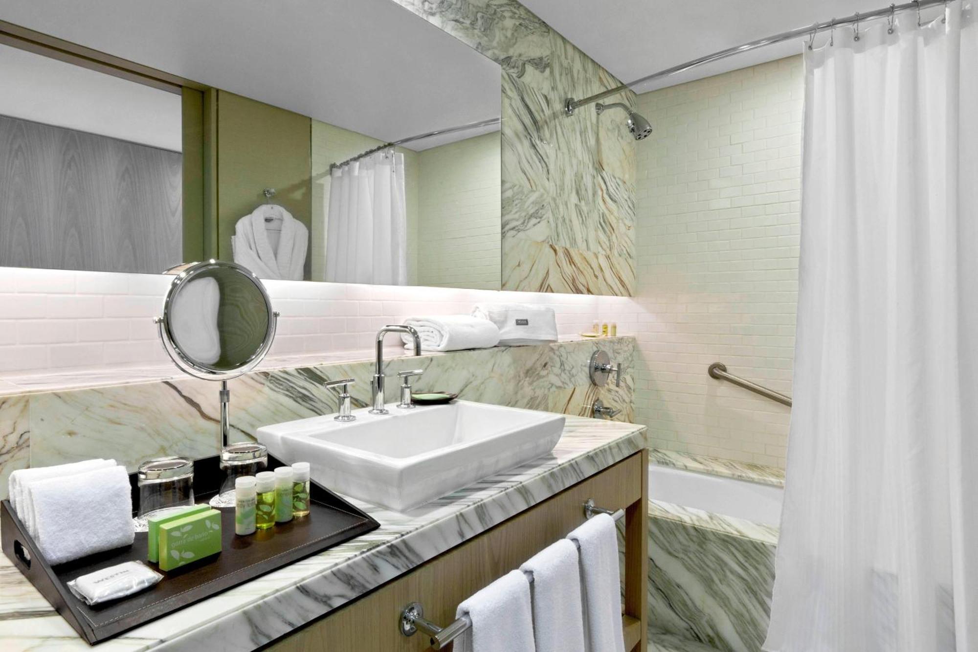 Hotel The Westin 5*