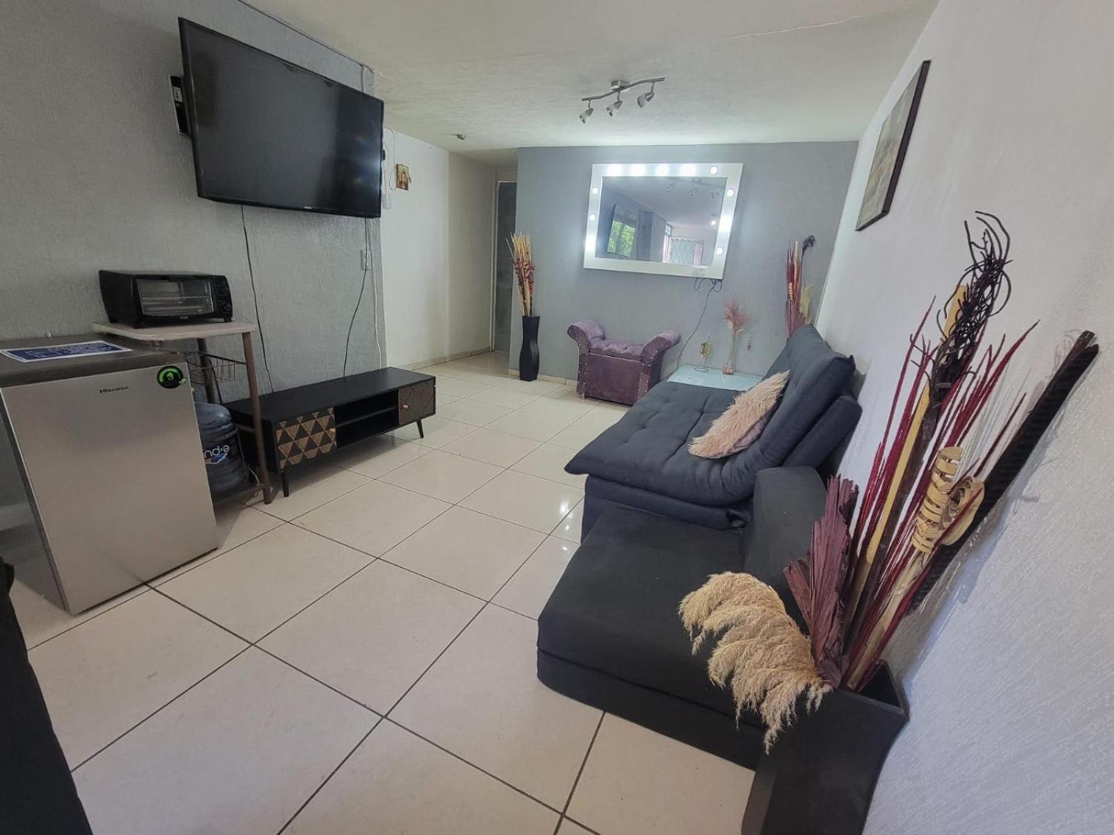 Aguilas House 1 *