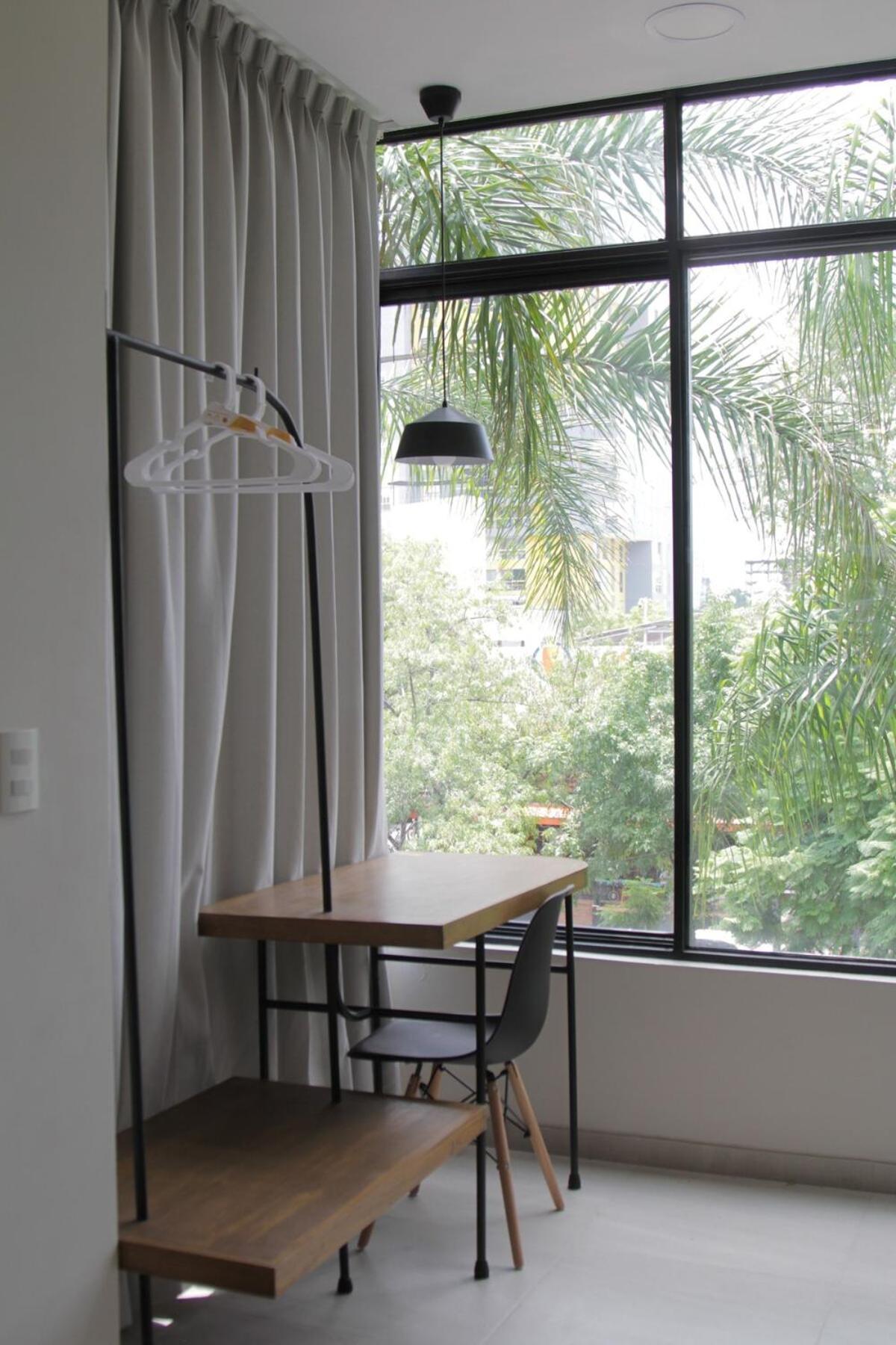 Minimalist Terracota Chapu Apartment *