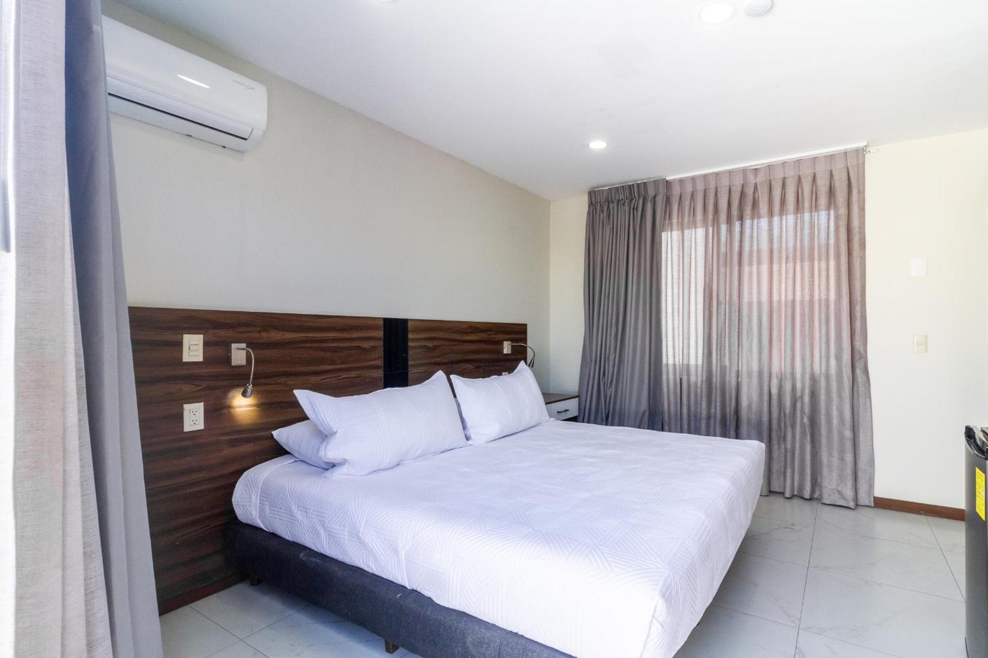 Hotel Once15