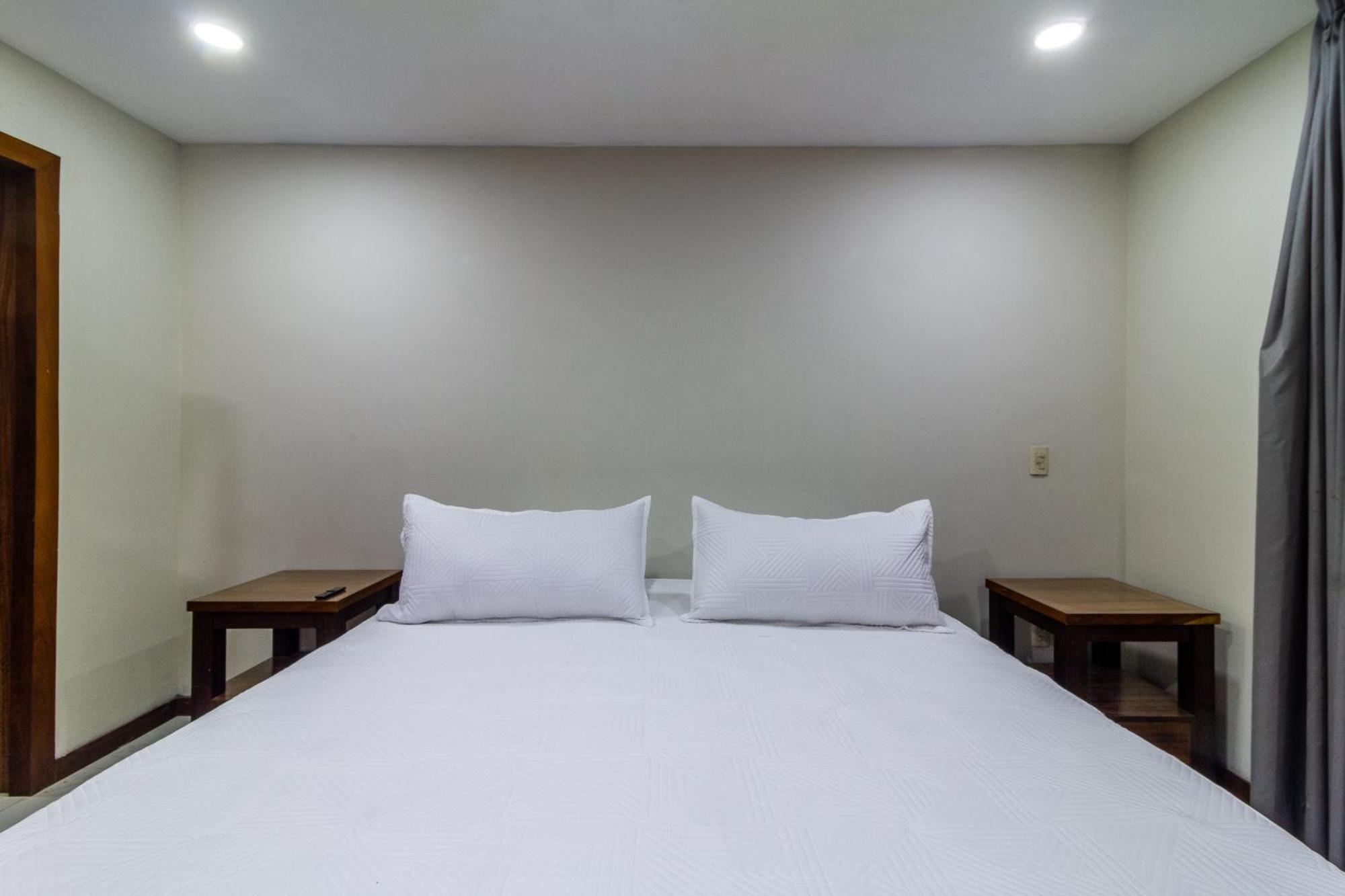 Hotel Once15 *