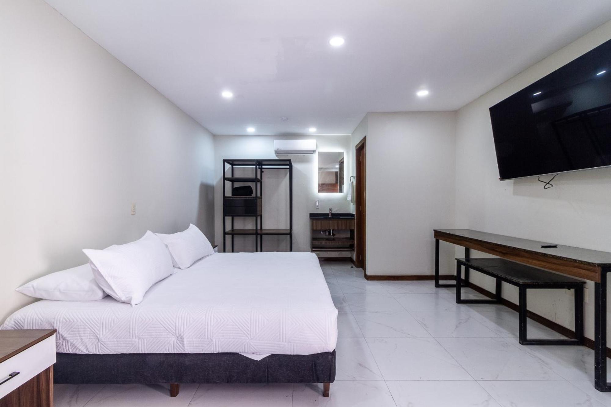 Once15 Hotel