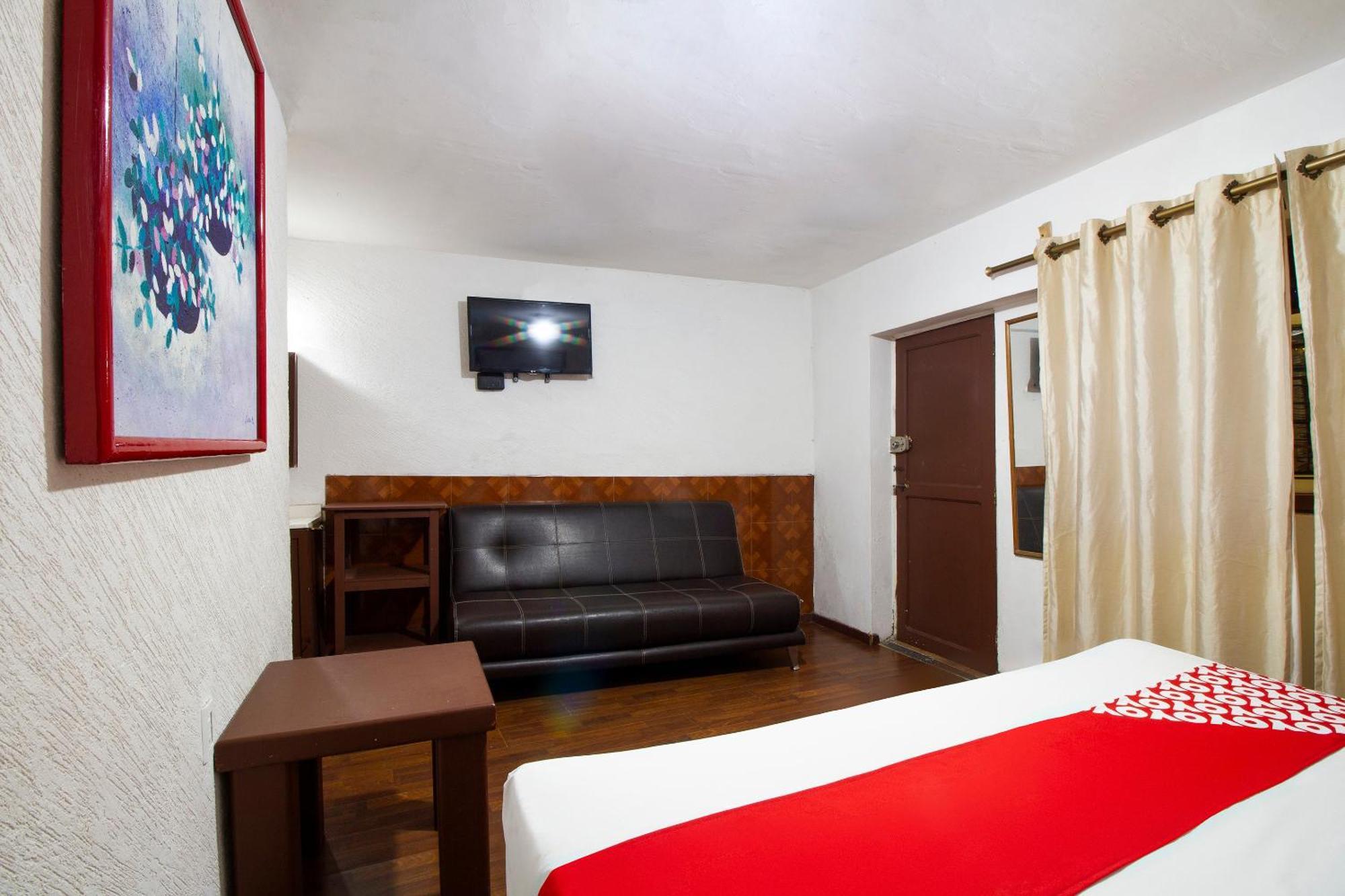 Hotel Oyo Brazil,guadalajara,estadio Jalisco 4*