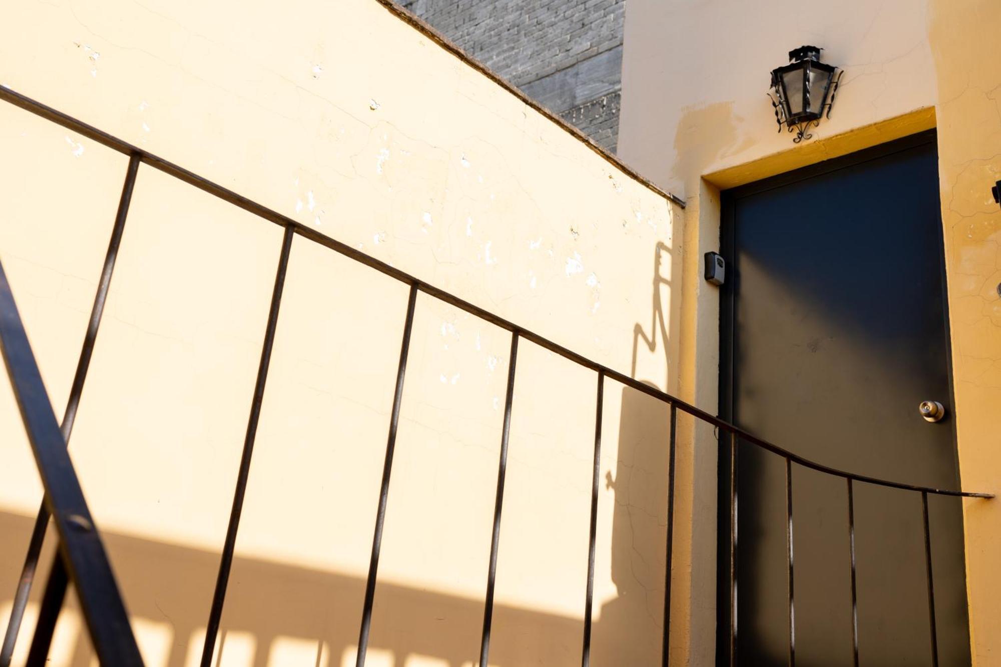 Casa Araiza, Centro De Pensión Guadalajara