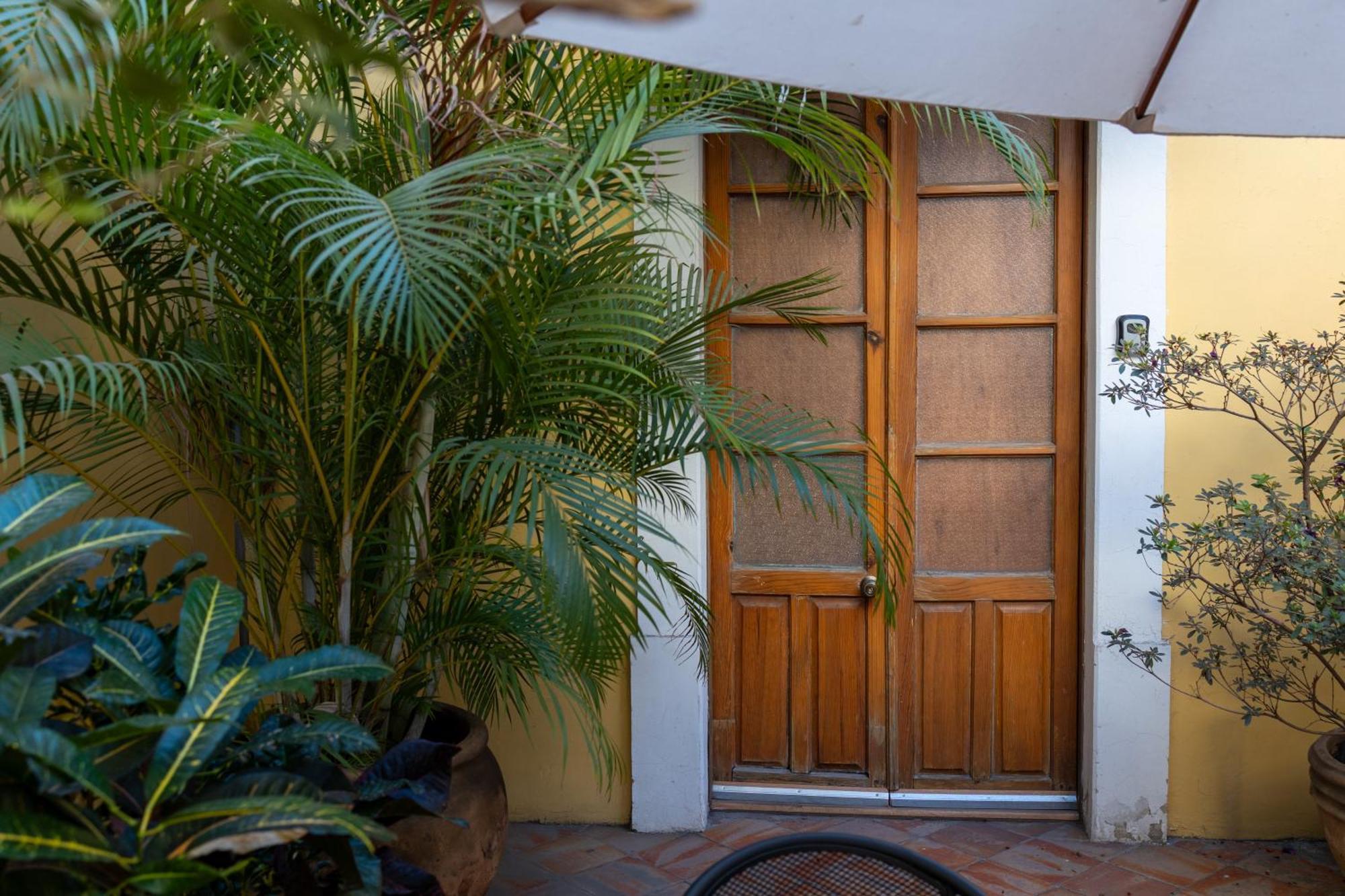 Casa Araiza, Centro De Pensión