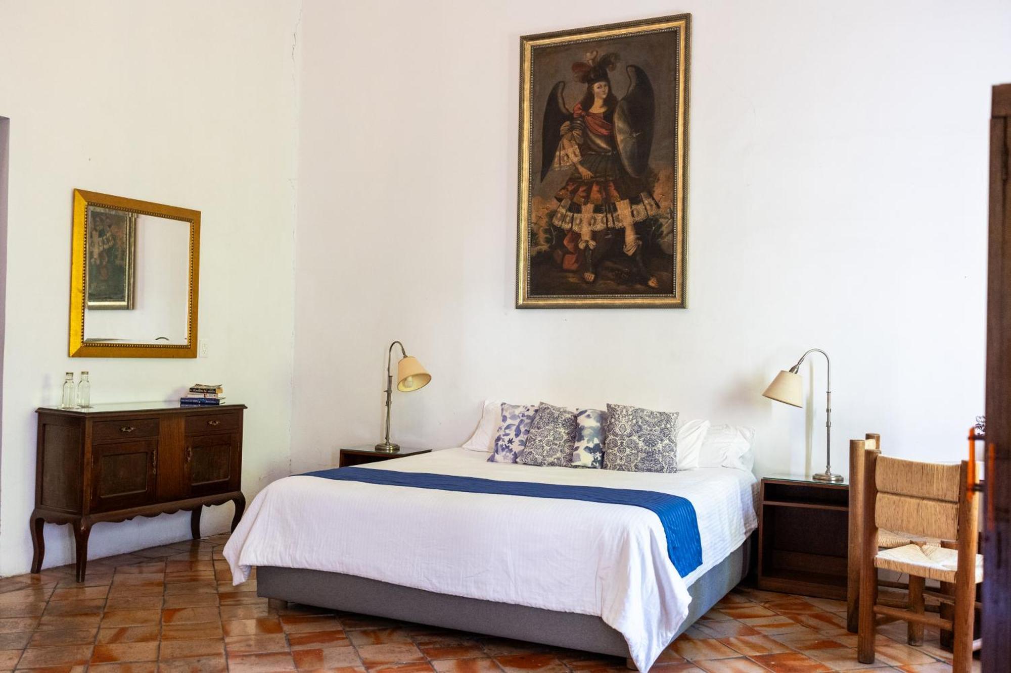Casa Araiza, Centro De *