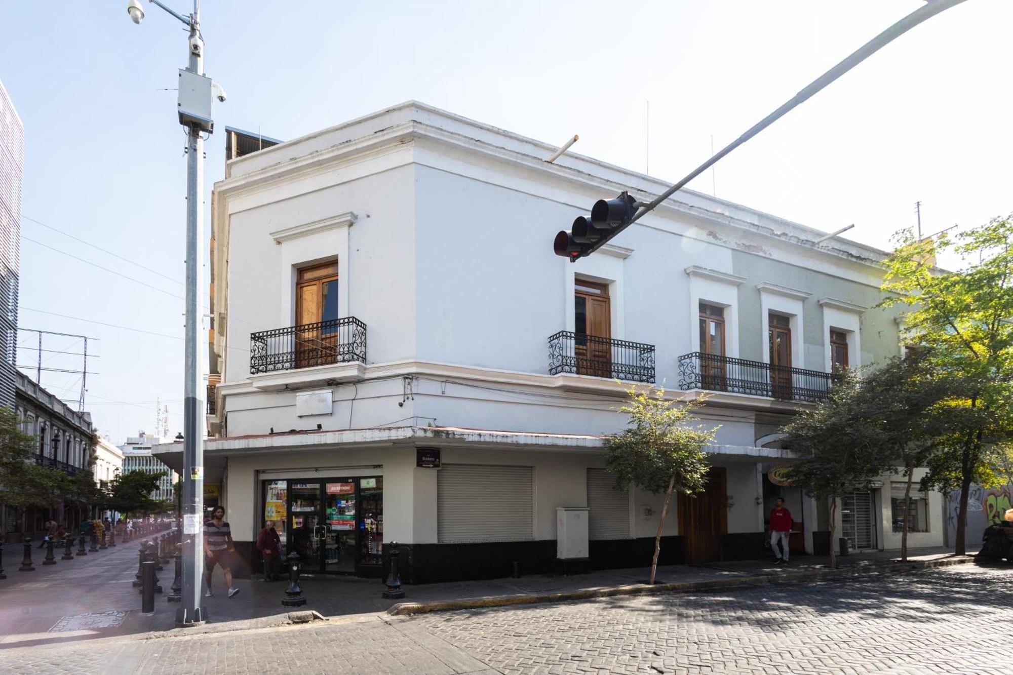 Casa Araiza, Centro De Pensión