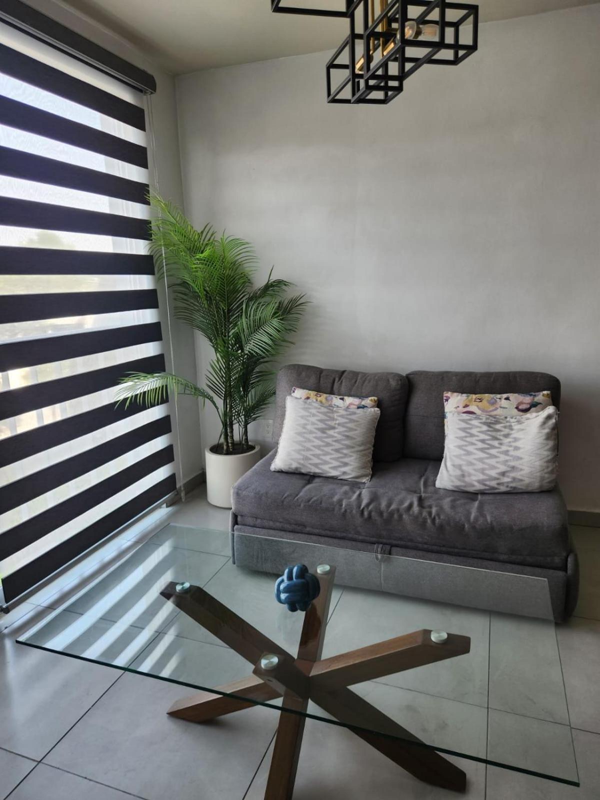 Departamento Nuevo Y Centrico Con Ambiente Familiar En *