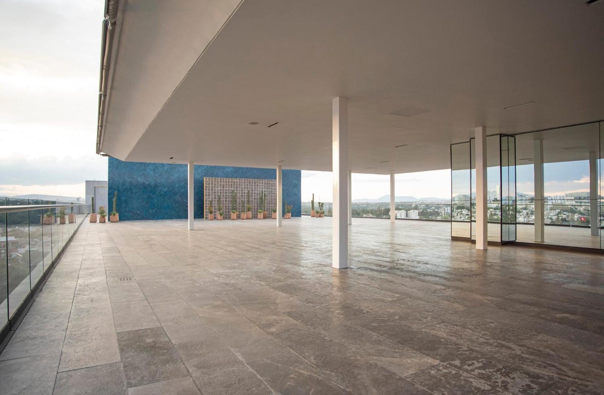 Hotel Voco Neruda By Ihg 4*