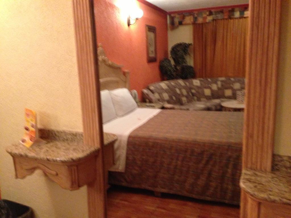 Hotel La Paz 2*