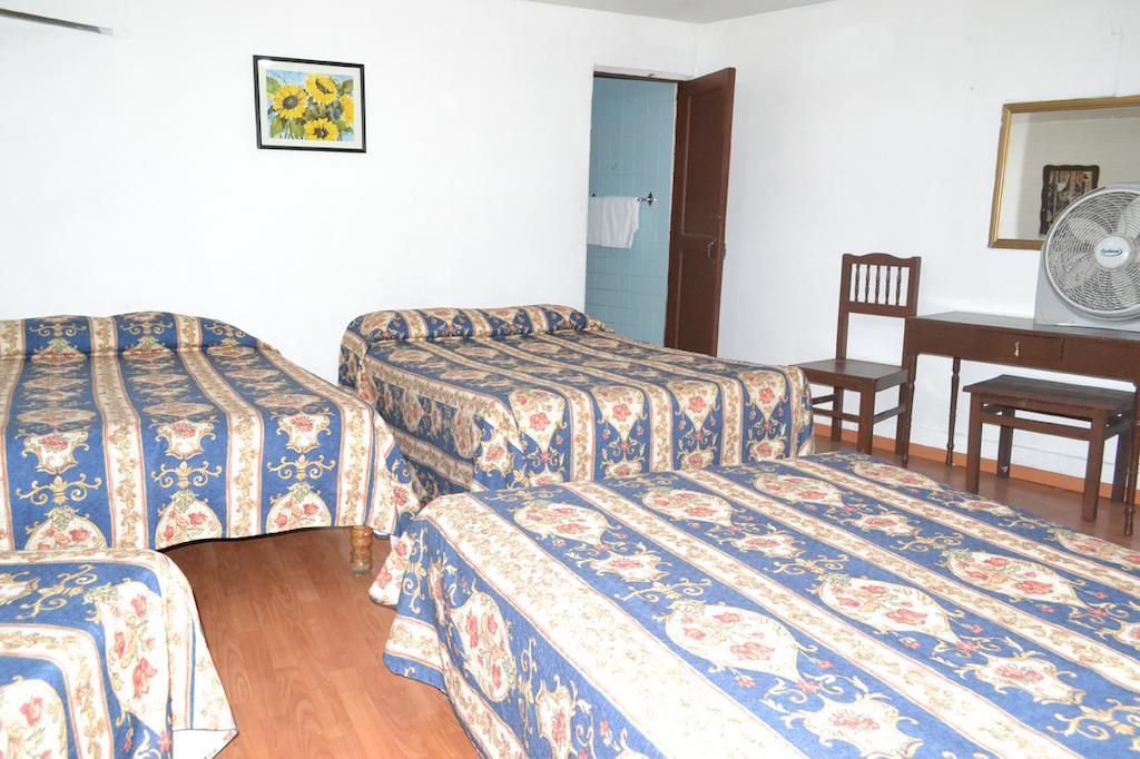 Hotel Oyo Brazil,guadalajara,estadio Jalisco Guadalajara