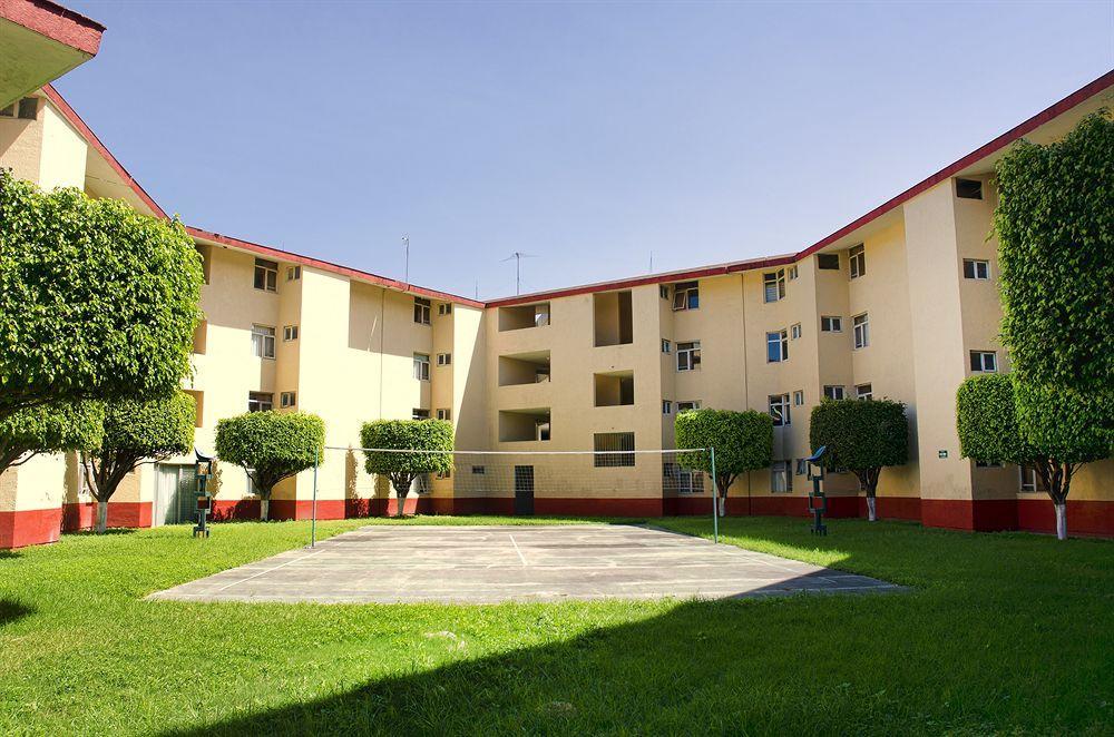 Central Hotel 3*