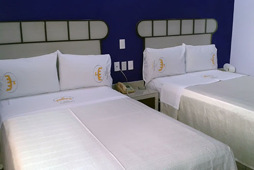 Plaza Bandera Hotel
