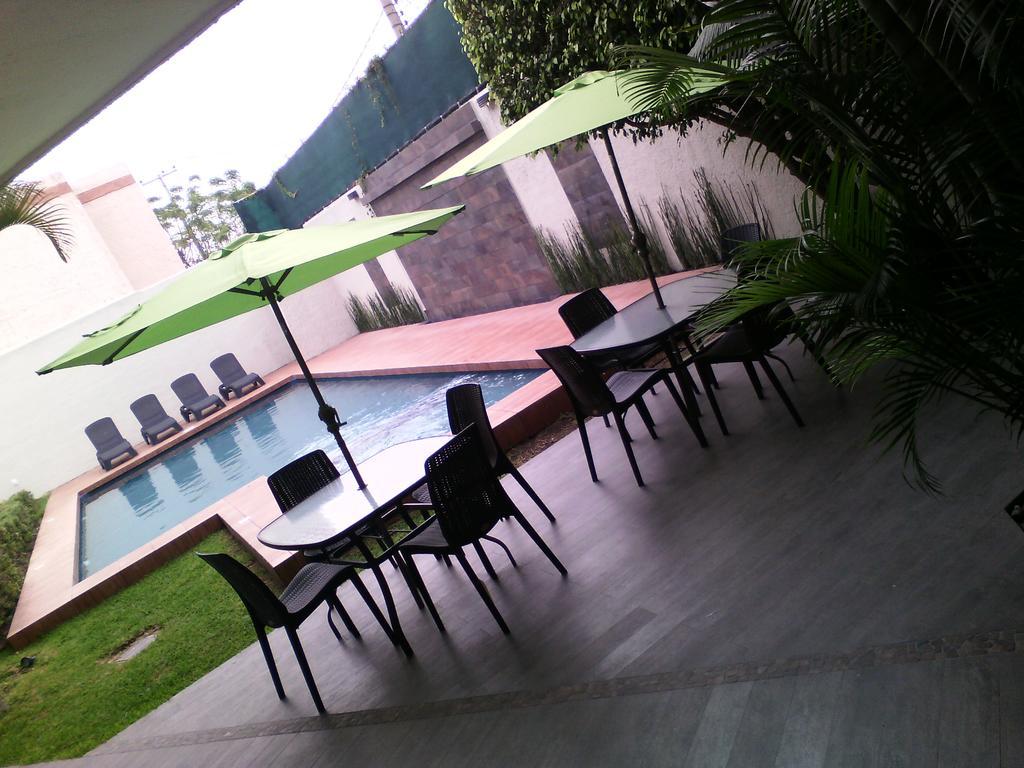 Hotel Platino Expo