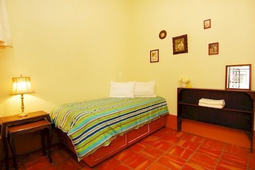 Olga Querida Hostal *