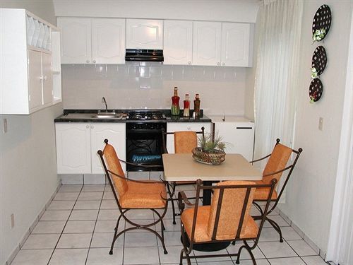 Apartahotel Futura 3*