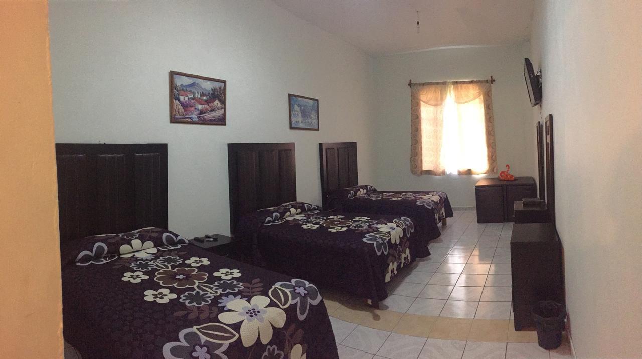 Plaza Liberaci\u00f3n Hotel Guadalajara
