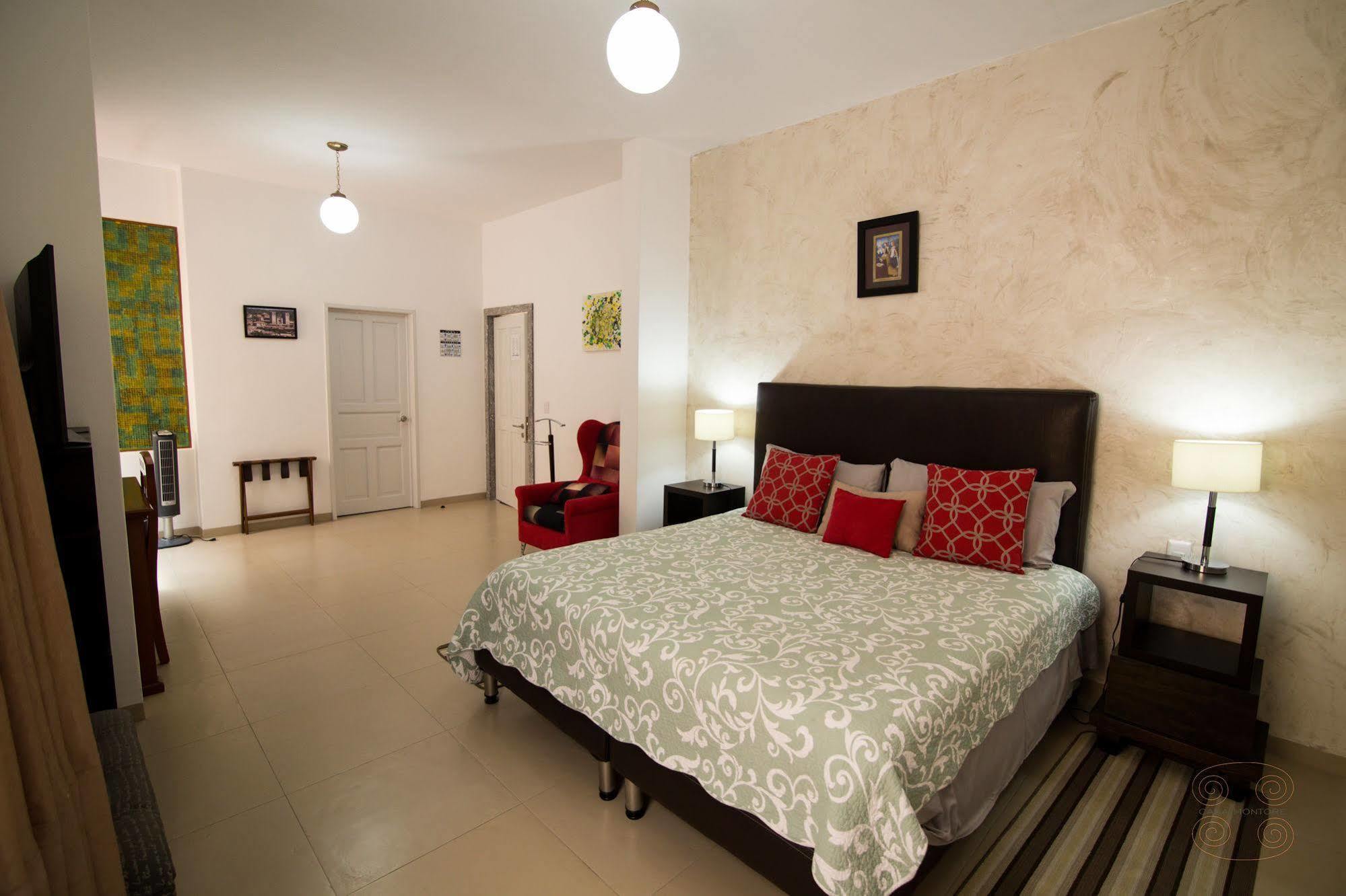 Casa Montore Bed and breakfast Guadalajara