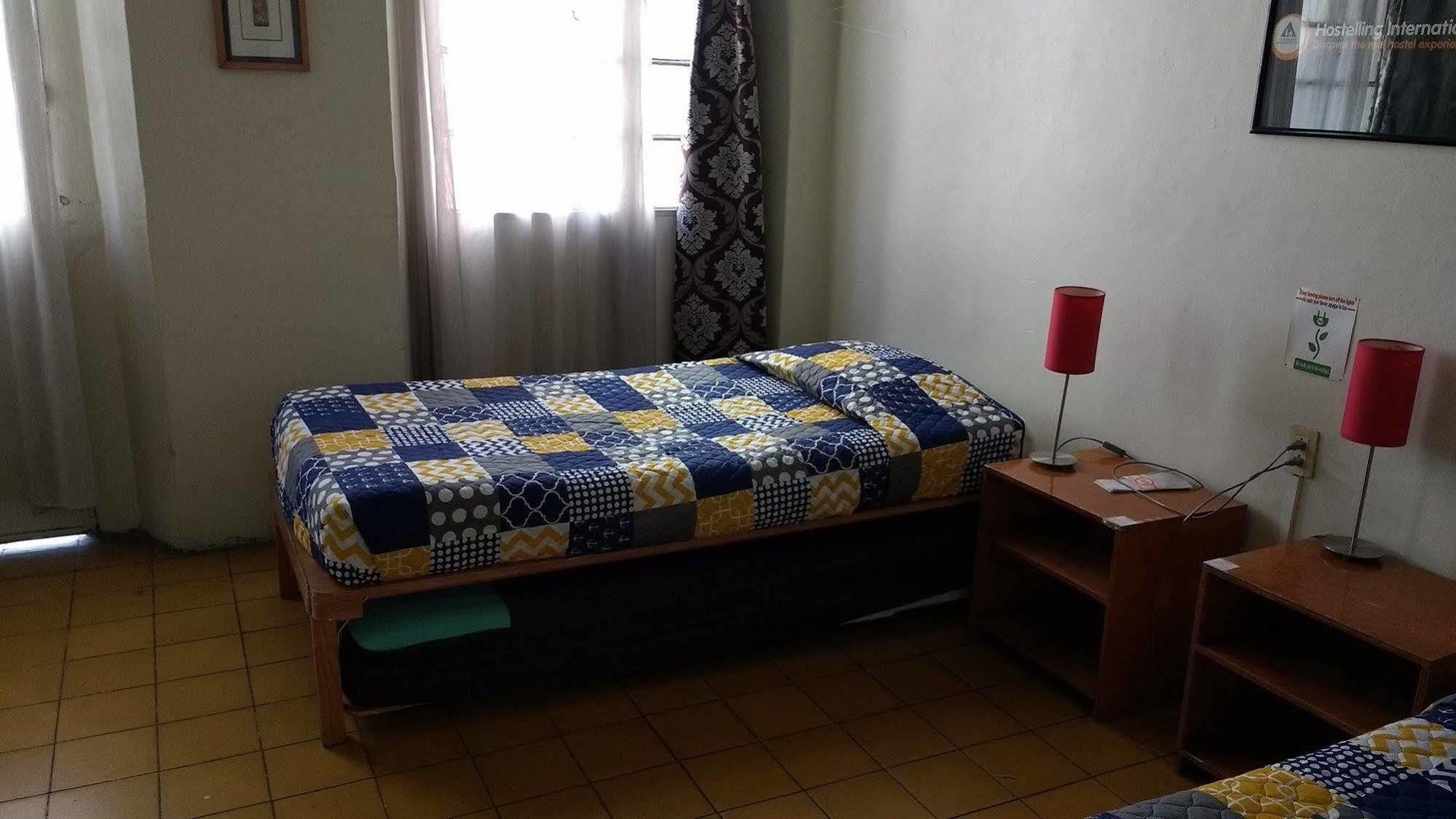 Hostal Lit *