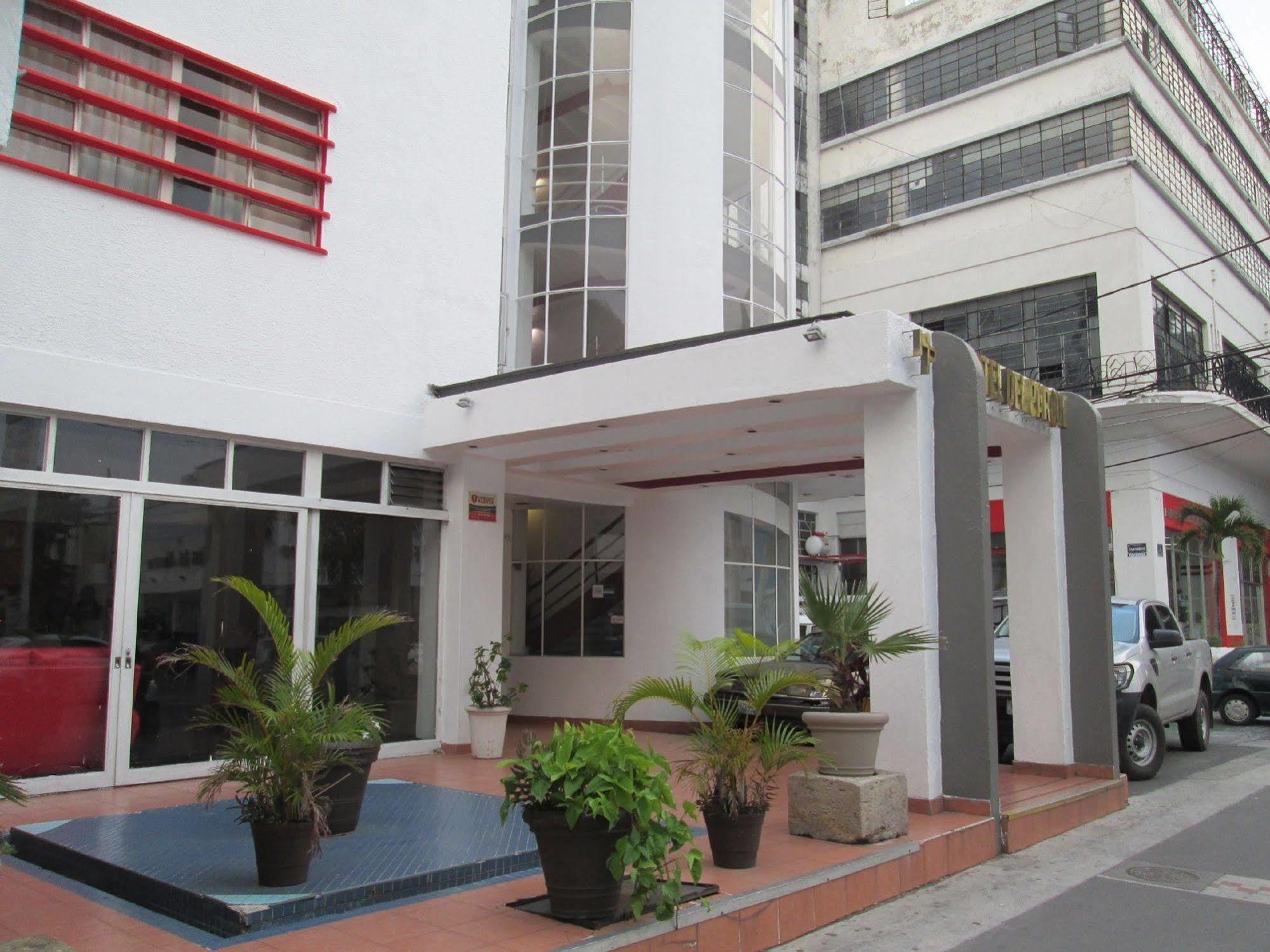 Hotel Del Parque Guadalajara