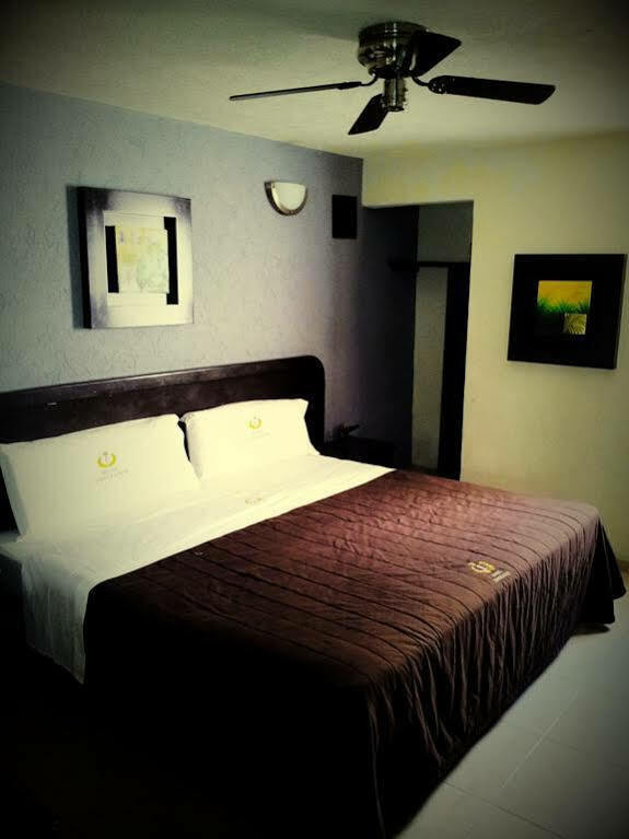 Emperador Centro Y Remodelado Hotel