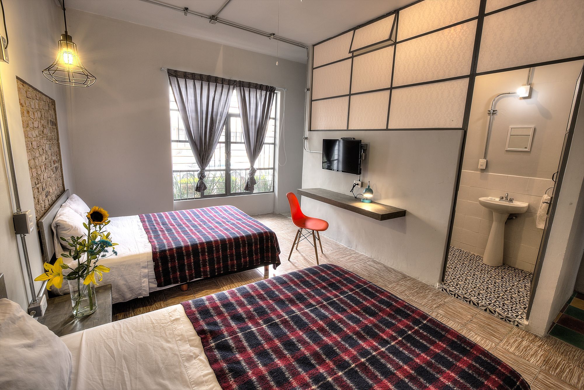 Hotel Casa Bruselas 2*