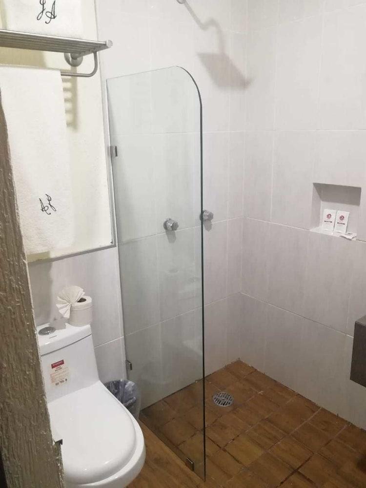 Hotel Ja Centro 2*