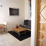 Casa Morelos by Barrio Mexico