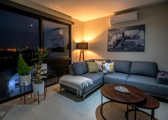Departamento Privado En La Colonia Americana