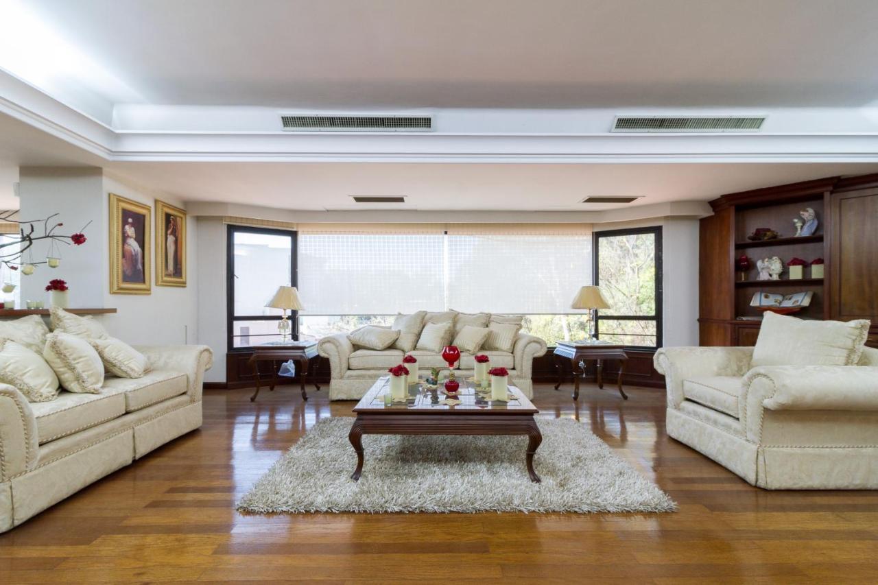 Penthouse Colomos Apartamento