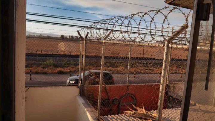Casa en fraccionamiento/ cerca del aeropuerto/ Guadalajara. *