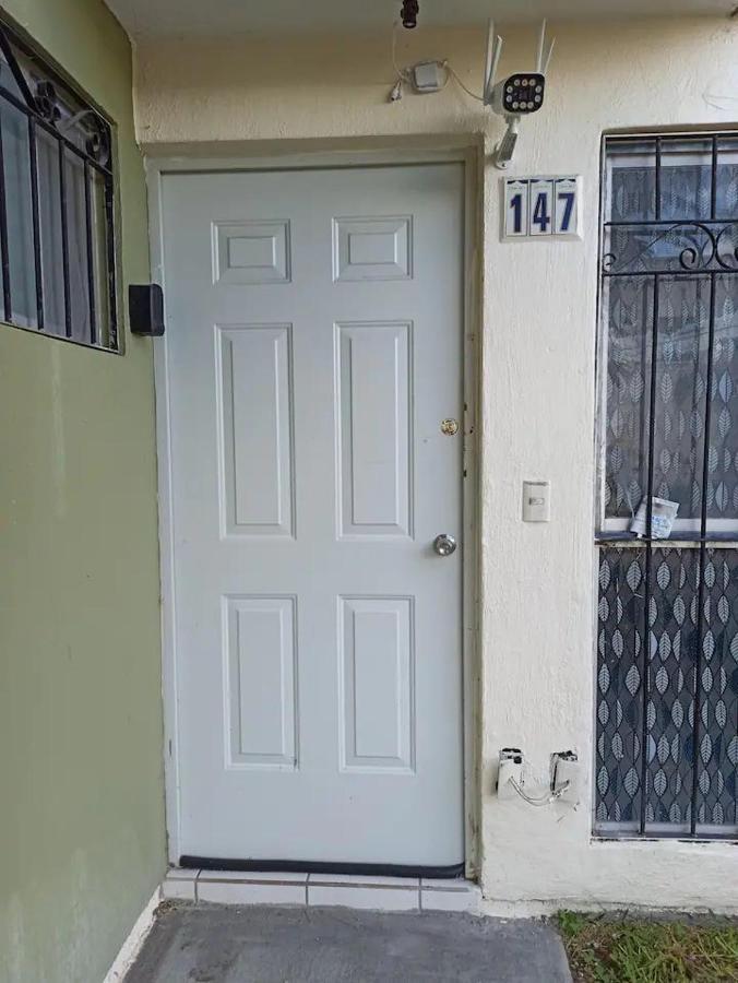 Casa en fraccionamiento/ cerca del aeropuerto/ Guadalajara. Apartamento