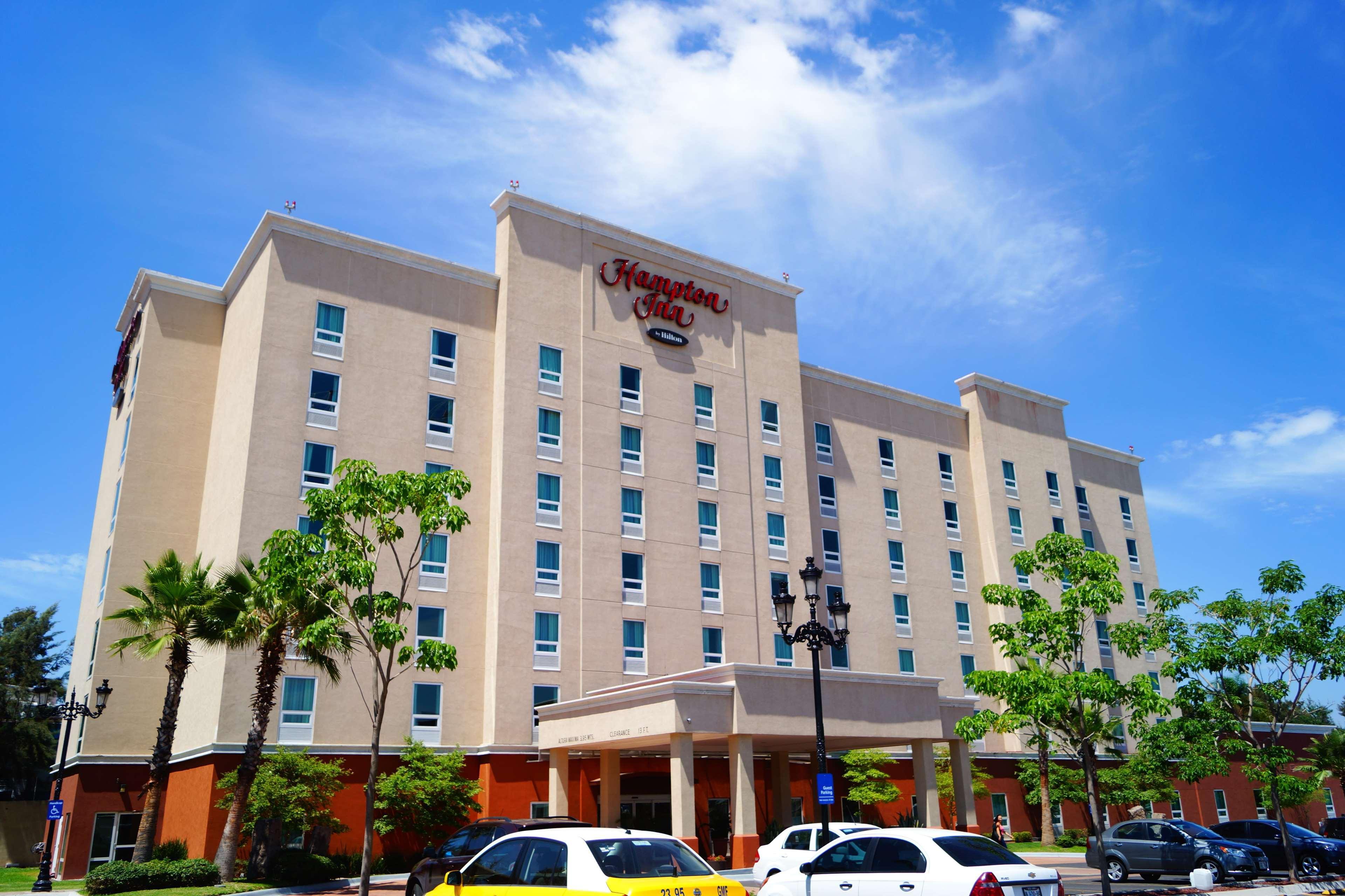 Hotel Hampton By Hilton Guadalajara-aeropuerto