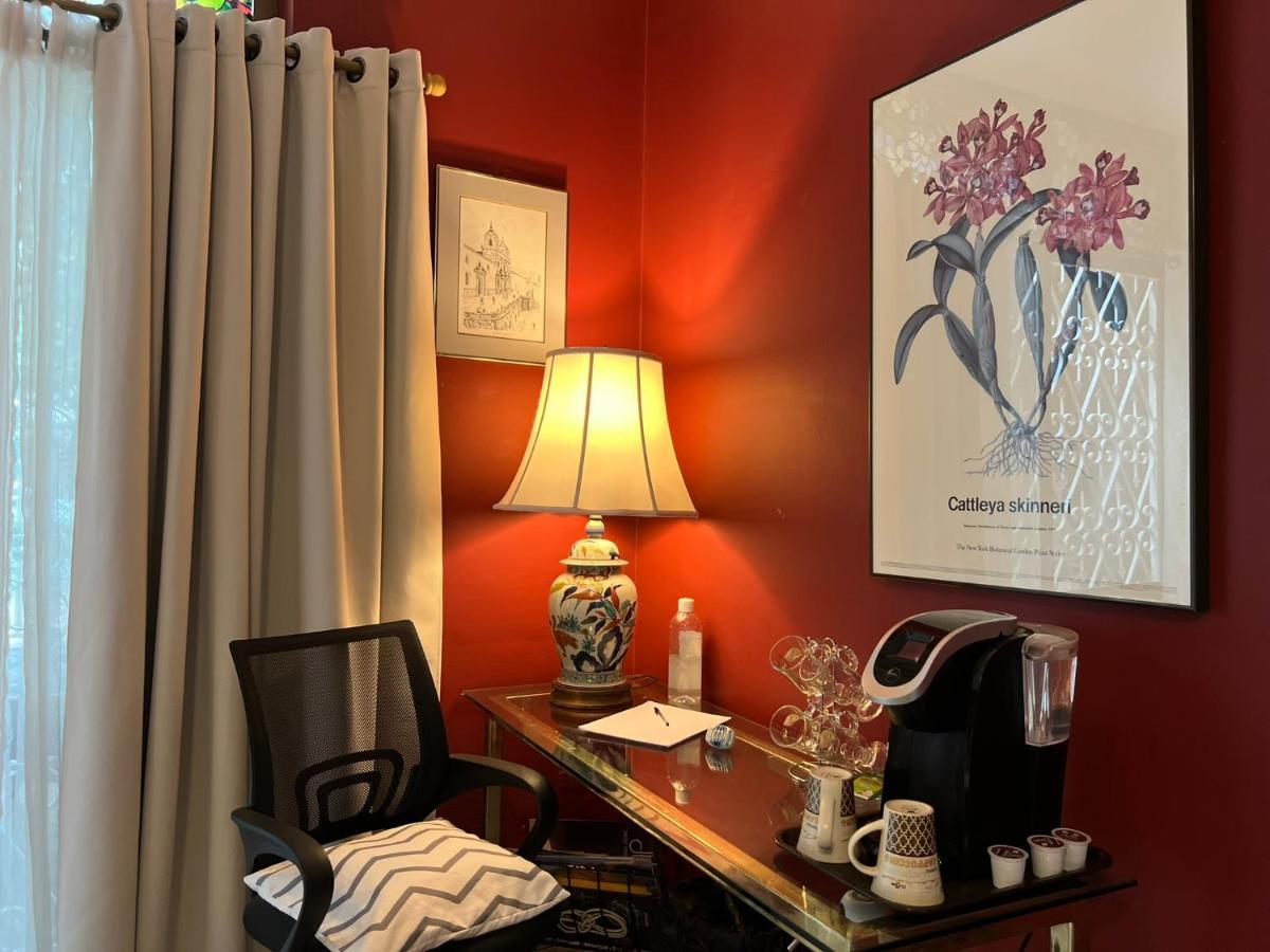 Dickinson Guest House, Expo Pensión 3*