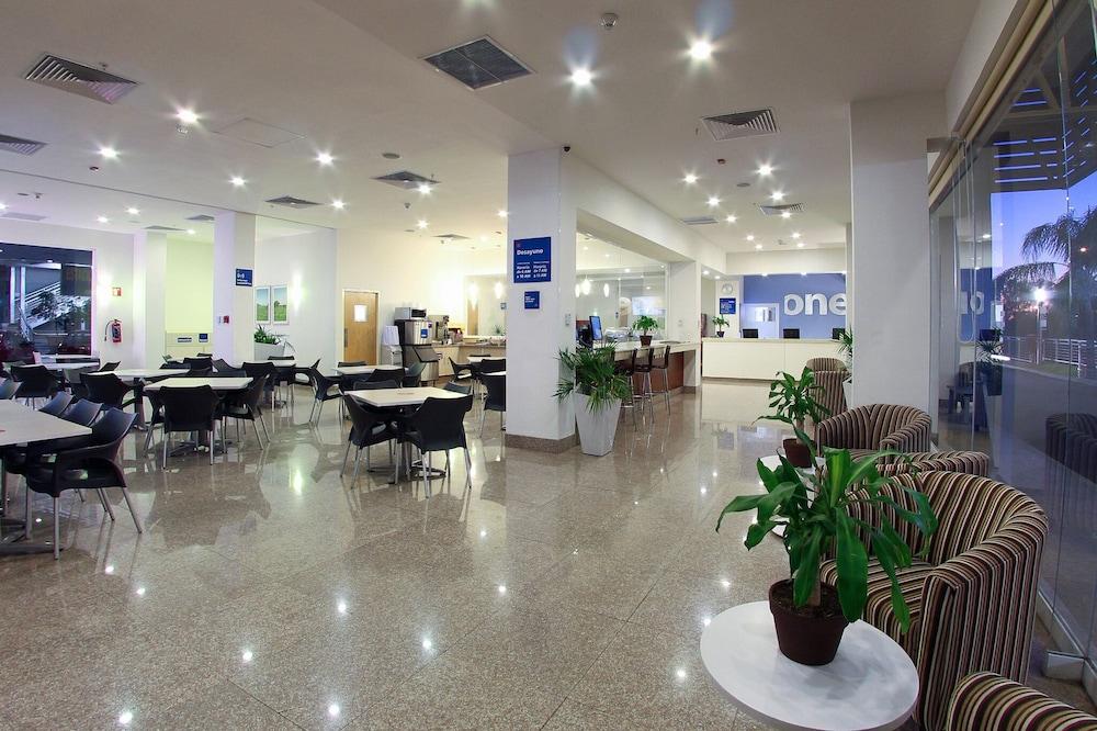 One Periferico Norte Hotel