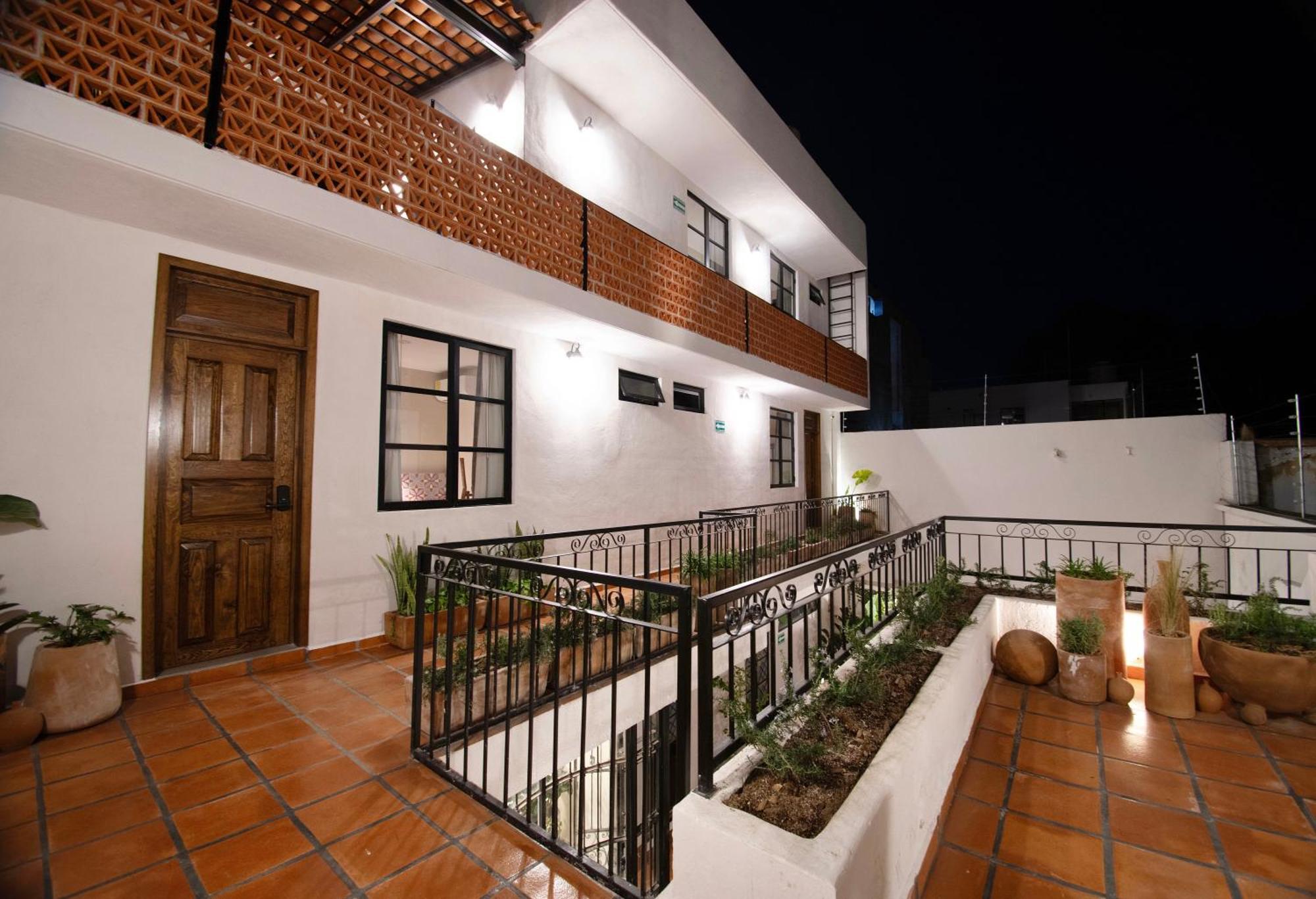 Pensión Casa Irake *