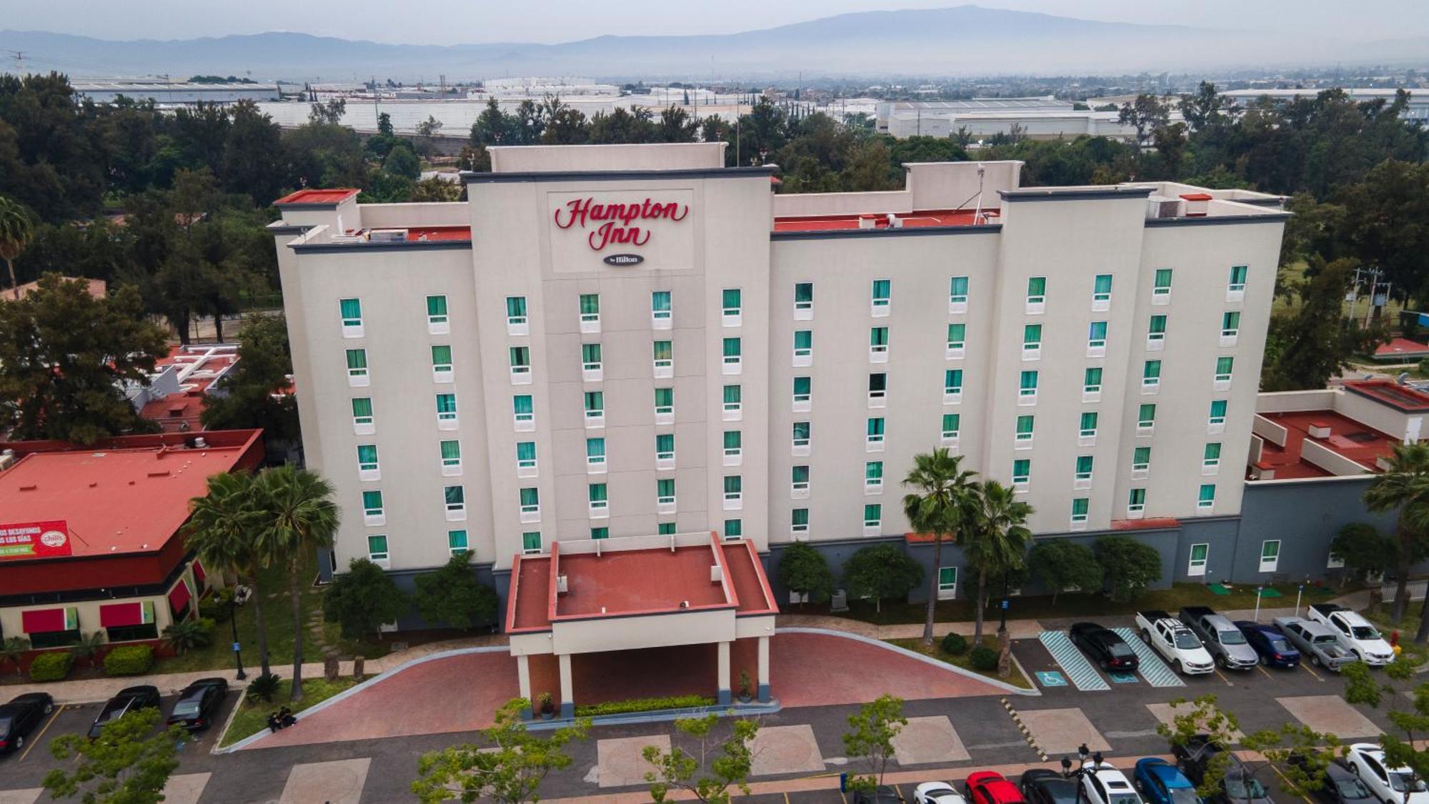 Hotel Hampton By Hilton Guadalajara-aeropuerto