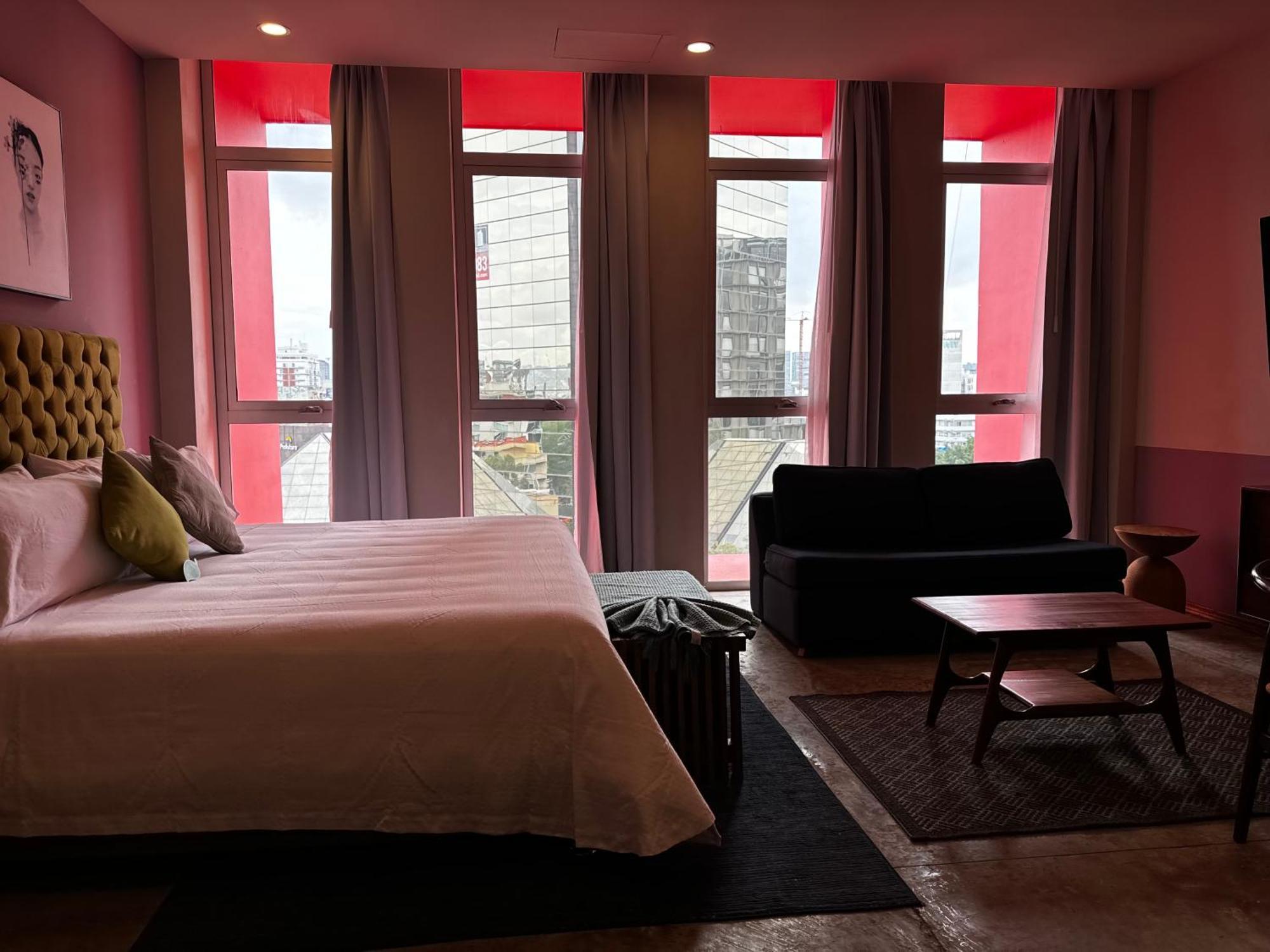 Selina 4* Guadalajara